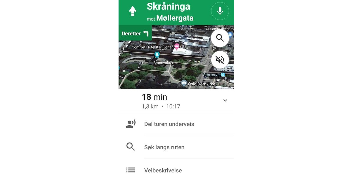 For å dele posisjonen din i sanntid, trykker du på pilen nederst til høyre etter at du har startet navigasjonen.